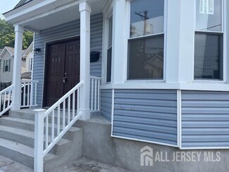440 S 17th St, Newark, NJ 07103