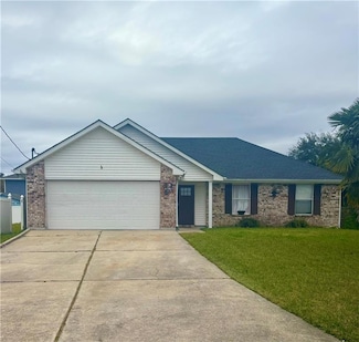 1979 Palmetto St, Lafitte, LA 70067