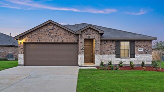 752 Cedarbrook Dr, Fort Worth, TX 76179
