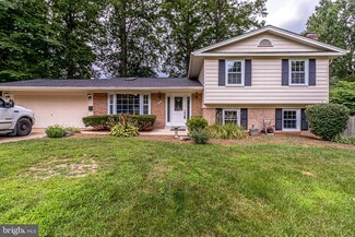 4702 Declaration Ct, Annandale, VA 22003