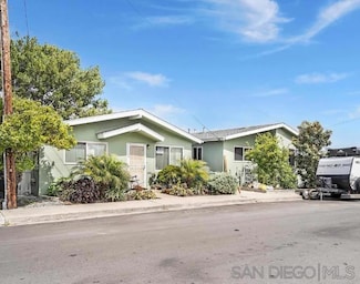 3715 Hawk St Unit 17, San Diego, CA 92103