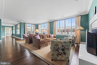 6900 Fleetwood Rd Unit 706, McLean, VA 22101