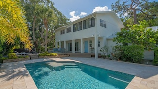 3708 Sandspur Ln, Nokomis, FL 34275