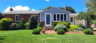 170 Baldwin Rd, Warwick, RI 02886