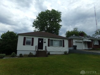 714 Oakleaf Dr, Dayton, OH 45417