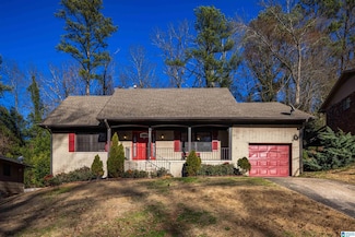 905 Glenvalley Dr, Birmingham, AL 35206