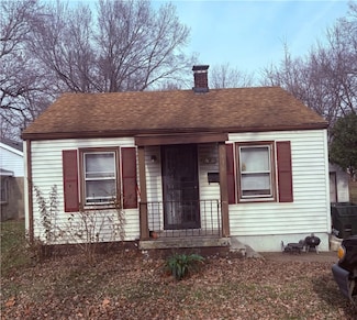 1616 E Division St, Decatur, IL 62526