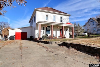 108 W Moravia Ave, Prague, NE 68050