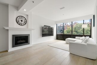 353 Marlborough St Unit 3, Boston, MA 02115