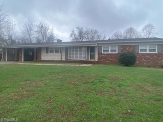 1199 Haymeadow Rd, Hays, NC 28635