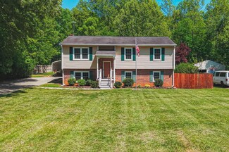 1591 Pine Bluff Dr, Lynchburg, VA 24503