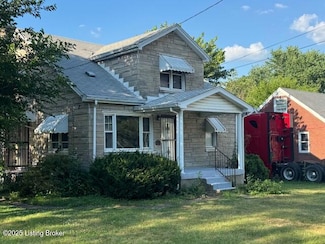 2019 Lower Hunters Trace, Louisville, KY 40216