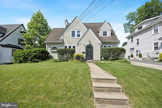 722 Mason Ave, Drexel Hill, PA 19026