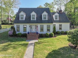 207 Chowan Rd, Greenville, NC 27858