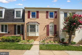 6618 Rosecroft Place, Falls Church, VA 22043