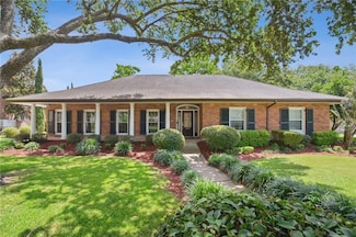 653 Fairfield Ave, Gretna, LA 70056