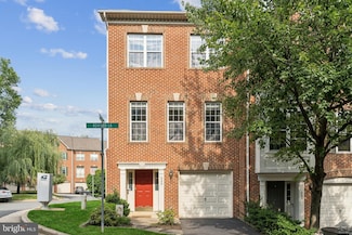 400 Ashford Ln, Alexandria, VA 22304