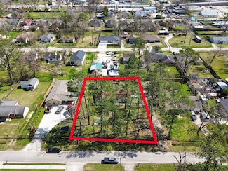 8910 Compton St, Houston, TX 77016