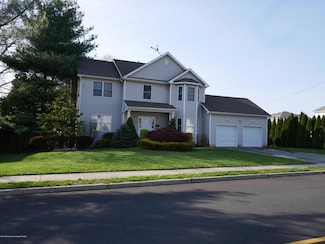 274 County Rd, Cliffwood, NJ 07721
