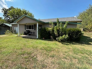 71 Tiny Pine Ln, Galena, MO 65656