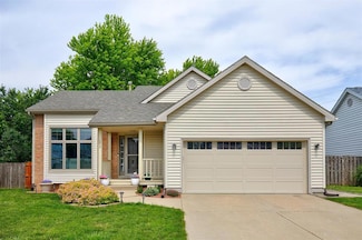 103 S 49th St, West Des Moines, IA 50265