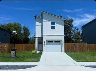 2650 Sutton St, Dallas, TX 75210