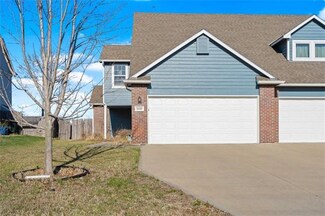 2426 Surrey Dr, Lawrence, KS 66046