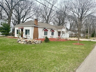123 Aniline Ave N, Holland, MI 49424