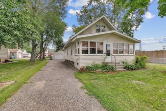 32 12th Ave N, Waite Park, MN 56387
