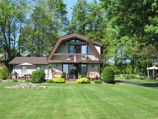 955 Apache Trail, Mercer, PA 16137