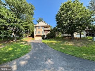 121 Waterside Ln, Cross Junction, VA 22625