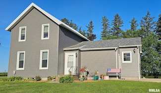 1775 200th St, Clarence, IA 52216