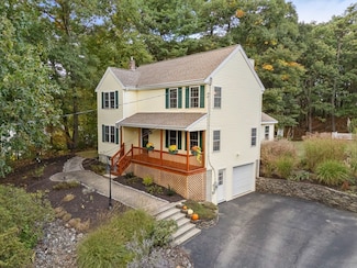30 Martin Rd, Douglas, MA 01516
