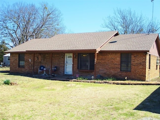 206 N Main St, Bailey, TX 75413