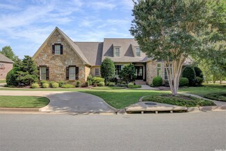 8 Menden Ln, Little Rock, AR 72223