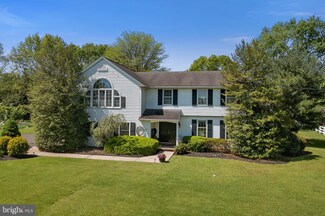 924 E Walnut St, Perkasie, PA 18944