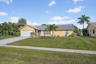 165 Cordoba Cir, Royal Palm Beach, FL 33411