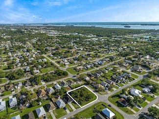 1505 4th Ave SW, Florida Ridge, FL 32962