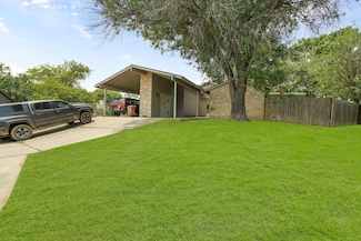 2400 Burleson Ct Unit B, Austin, TX 78741