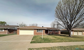 2200 Fulkerson Dr, Roswell, NM 88203