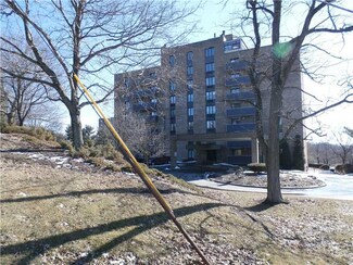 820 E Beau St Unit 5HR, Washington, PA 15301