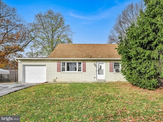 1849 Martin Dr, Lebanon, PA 17046