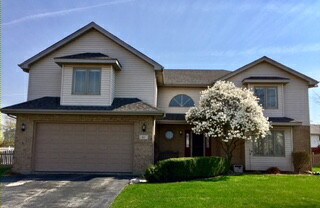 60 W Wend St, Lemont, IL 60439