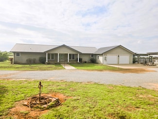 19816 E Wheat Capital Rd, Covington, OK 73730