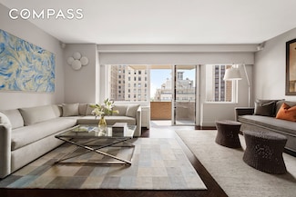58 W 58th St Unit 19A, New York, NY 10019