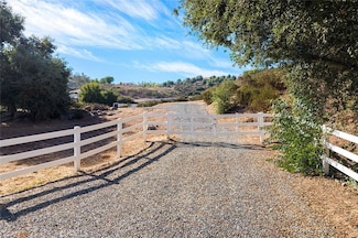 38563 Calle de Companero, Murrieta, CA 92562