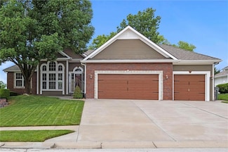 13720 Wagon Pass Rd, Platte City, MO 64079
