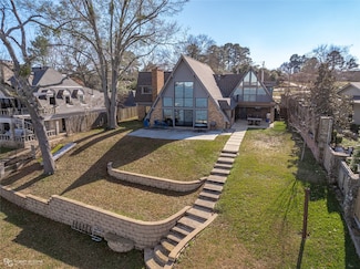 5607 S Lakeshore Dr, Shreveport, LA 71119