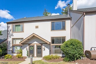 695 Audubon Ct Unit D95, Stanhope, NJ 07874
