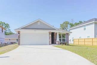 1766 Leigh Loop Unit 3D, Cantonment, FL 32533